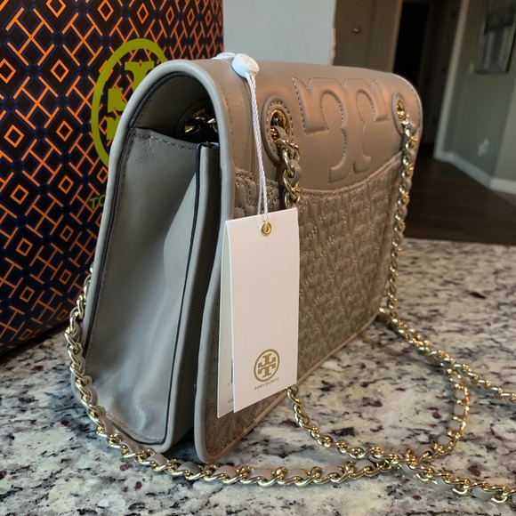 NWT Authentic Tory Burch Bryant Shoulder Bag - Picture 3 of 8